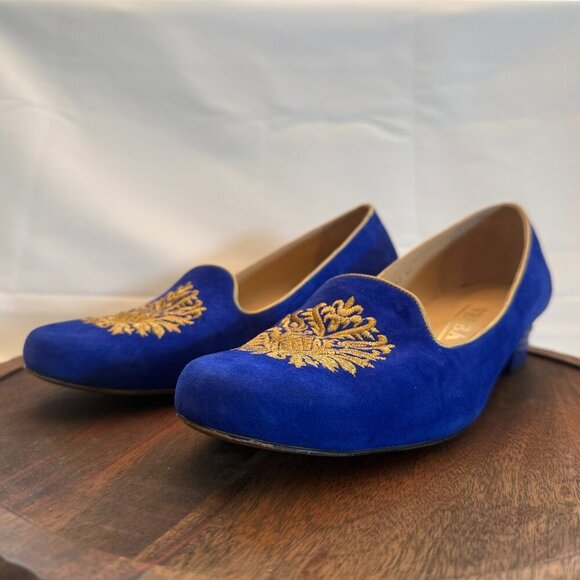 VESBA Velvet Colbalt Blue Loafers with Gold Embroidered details Sz 41 / 9.5 US - Picture 1 of 16
